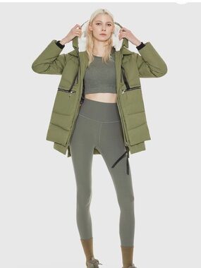 Orolay 092 Universe Women's Thickened Down Jacket in Green